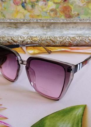 Эксклюзивные брендовые розово серые солнцезащитные женские очки