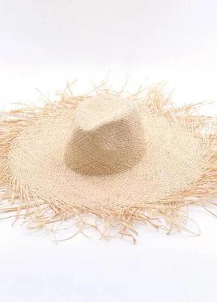 Шляпа соломенная складная широкополая с рваными краями1 фото