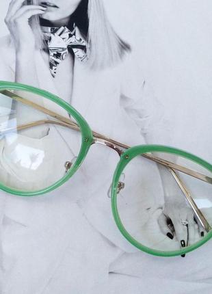 Іміджеві окуляри жіночі в зеленій оправі