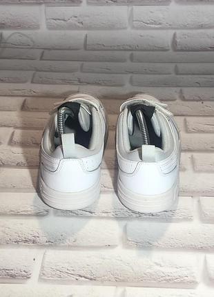 Кроссовки nike 4