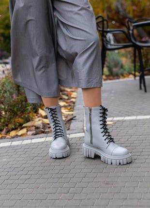 Женские кожаные ботинки, разные цвета