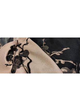 Женский теплый двусторонний  кашемировый палантин с рисунком ветви  черно-бежевый2 фото