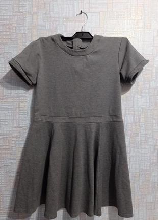 Теплое плотное платье h&m серого цвета1 фото