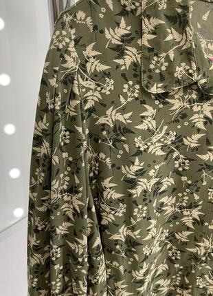 Шикарная блуза в лиственный принт с трендовыми пышными рукавами, р. 14.7 фото