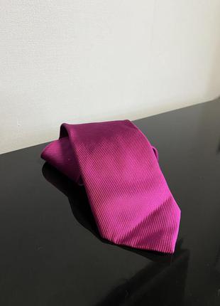 Малиновый галстук4 фото