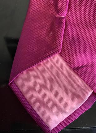 Малиновый галстук6 фото