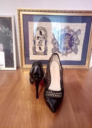 Човники на шпильці4 фото