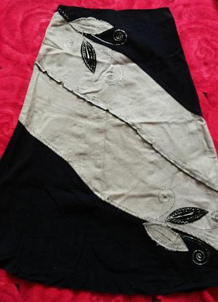 Юбка-вельвет снова в моде.