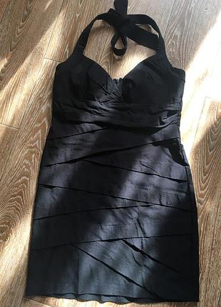 Чорне плаття від grass