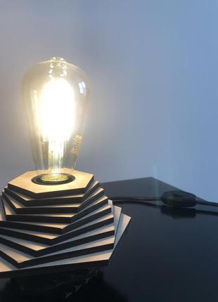 Настольный светильник wow manific decor минимализм лофт из дерева 12*12*12 см