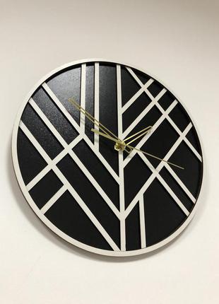 Часы настенные деревянные с бесшумным кварцевым механизмом waw deco "черная вертикаль"8 фото
