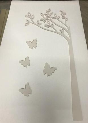Декор на стіну "комплект з дерева і 4 метеликів" з фанери на стіну для фотозоны для декору білий 65х149 см