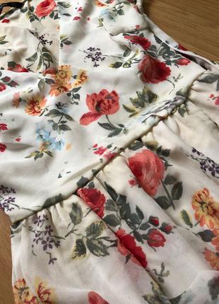 Платье zara с  цветочным принтом2 фото