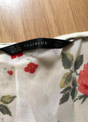 Платье zara с  цветочным принтом3 фото