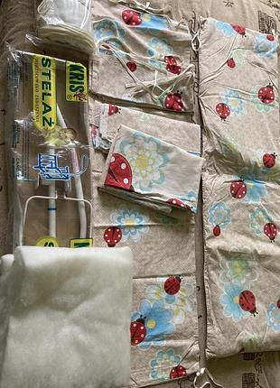 Комплект в дитяче ліжечко