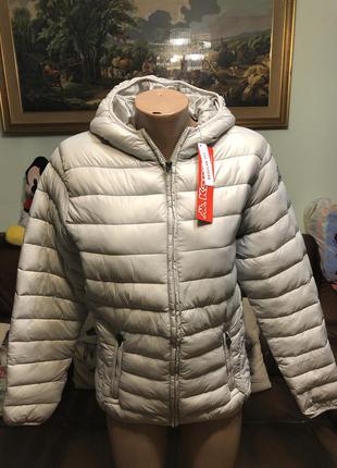 Женский спортивный лёгкий пуховик kappa.