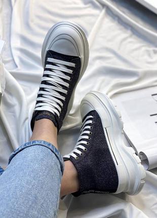 Женские высокие черно-белые кроссовки alexander mcqueen tread slick glitter🆕2 фото