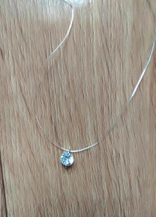 Камінчик на лісці/блискучий кулон на лісці.