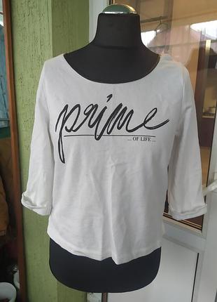 Трикотажна кофточка