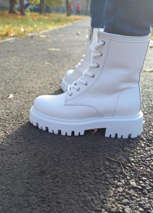 Белые кожаные ботинки с мехом/ с байкой5 фото