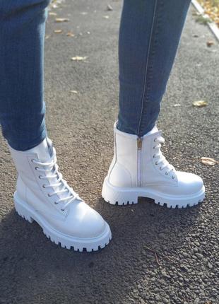 Белые кожаные ботинки с мехом/ с байкой7 фото