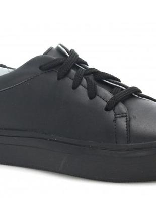 Туфлі на шнурках для хлопчика (37 розмір) bartek 5904699535049