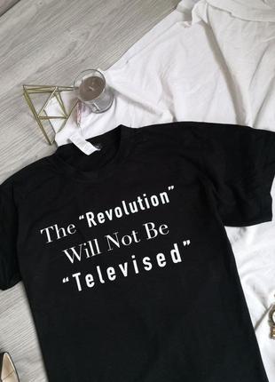 Черная футболка с надписью революция5 фото