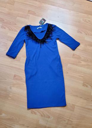 Теплое синее платье с черными перьями сукня плаття тепле трикотаж1 фото