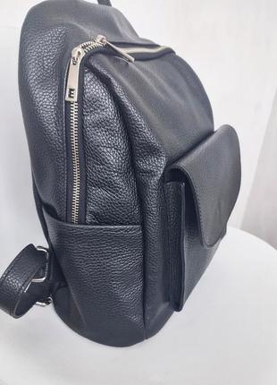 Шикарний базовий чорний рюкзак натуральна шкіра італія шкіра4 фото