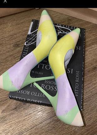 Шкіряні туфлі vitto rossi
