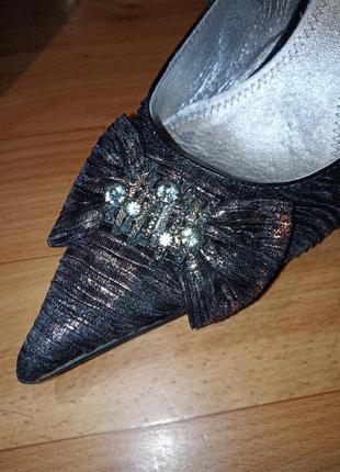 Туфли классические с камнями lianne2 фото