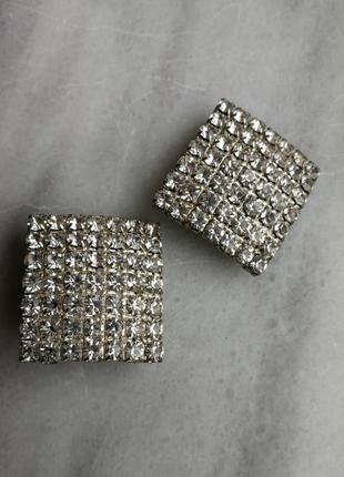 Ошатні кліпси квадрати з білими каменями