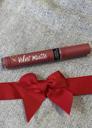 Новий матовий блиск victoria's secret love