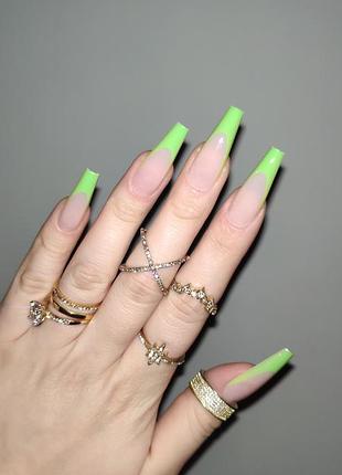 Накладные ногти 24 штуки 💚