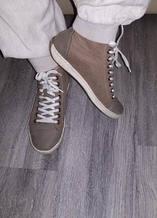 Высокие кроссовки rieker кеды ботинки