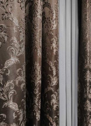 Портьерная ткань для штор жаккард коричневого цвета с коронками4 фото