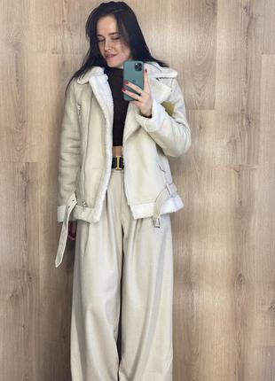 Біла дублянка авіатор під овчину