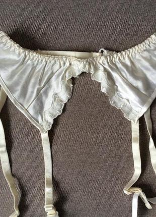 Пояс на чулки