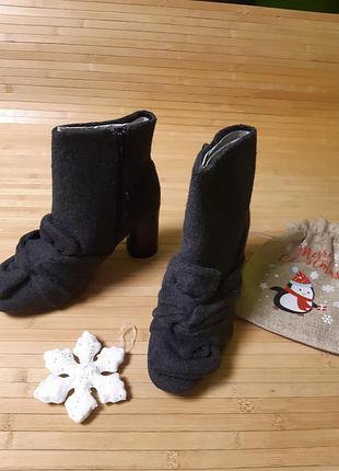 Черевики ботильйони чобітки zara
