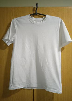 Класична біла футболка1 фото