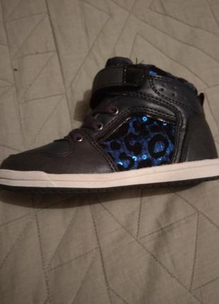 Черевики для дівчинки