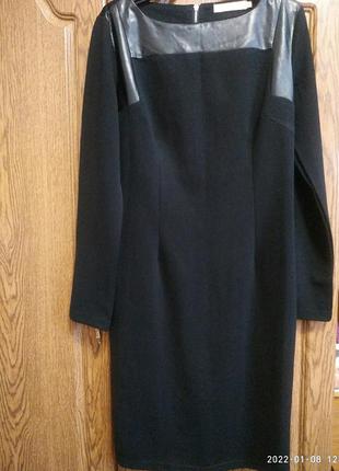 Стильное черное платье