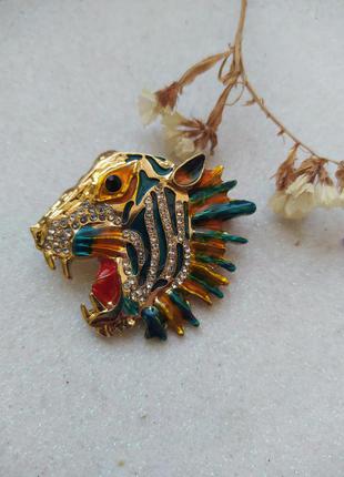 Брошка тигр символ року різнобарвна емалева брошка