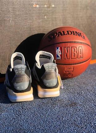 Кроссовки nike air jordan retro 4 3