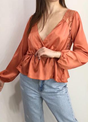 Персиковая блуза с красивой кружевной спинкой 1+1=38 фото
