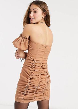 Новое!сногсшибательное платье-мини со сборкой,корсетом и объемными рукавами3 фото
