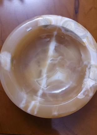 Большая чаша. пепельница из цельного камня оникс