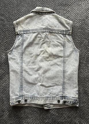 Джинсовая жилетка bershka9 фото