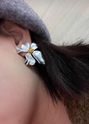 Сережки у стилі celine 4