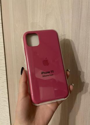 Силиконовый чехол на iphone 11